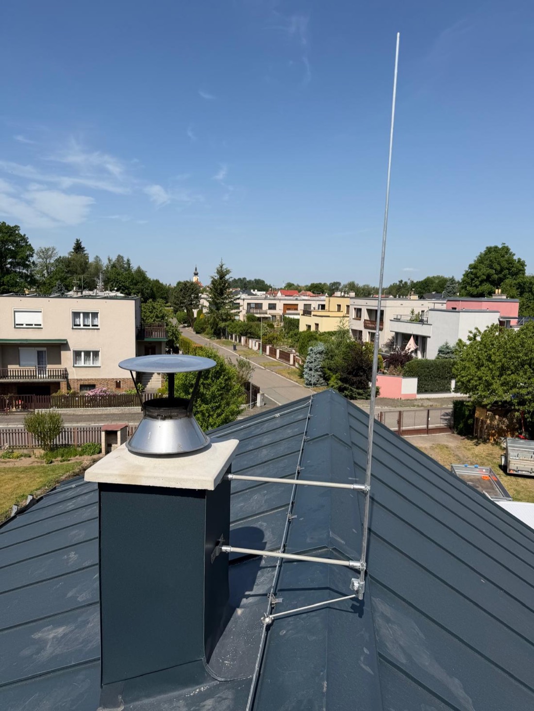 Realizace hromosvodu na střeše